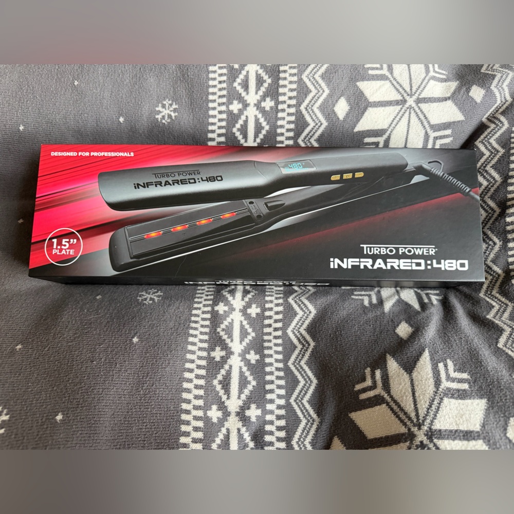 Turbo Infrared 480 Black Titanium Flat Iron 1.5" (NEW)